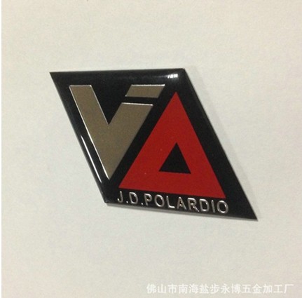 音箱標牌與音箱的不解之緣