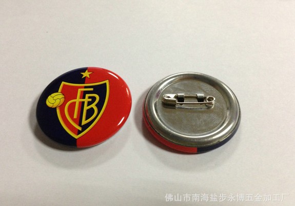 卡通印鐵胸章徽章